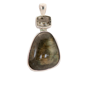 Labradorite Pendant in Silver